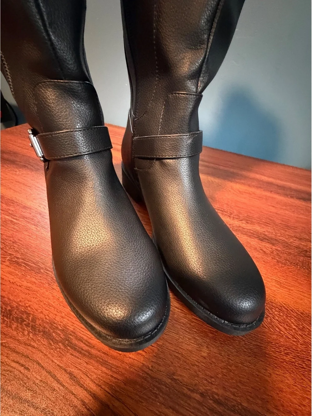 Journee Collection Yasmina Knee High Casual boot size 9
